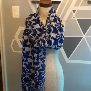 Old Navy • Blue Bird Scarf
